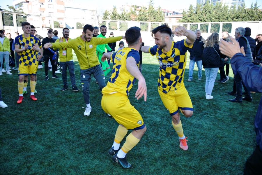 BAL 3. Grup şampiyonu Küçükçekmece Sinopspor