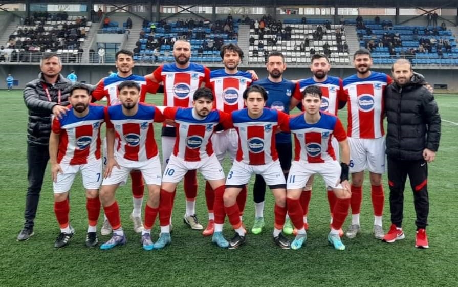 İstanbul Balkanspor, Suceyin Yeşilyayla Sporu 4-1 mağlup etti