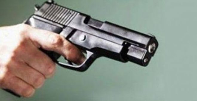 Esenyurt` ta  Polis Ekibine Silahlı Saldırı