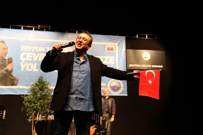 Tayfun Talipoğlu, yol hikayelerini anlattı