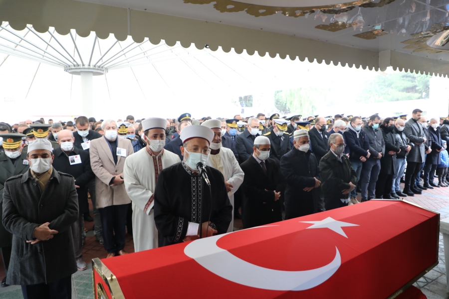 Başkan Akgün, Şehit Astsubay Cihan Geçit’in Cenaze Törenine Katıldı