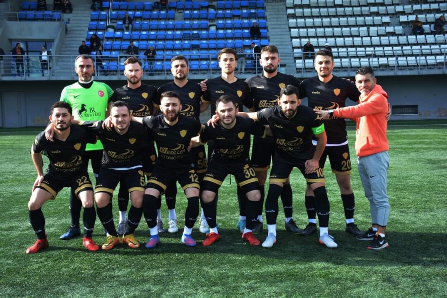 Küçükçekmece Tokat Bereketlispor arayı açıyor