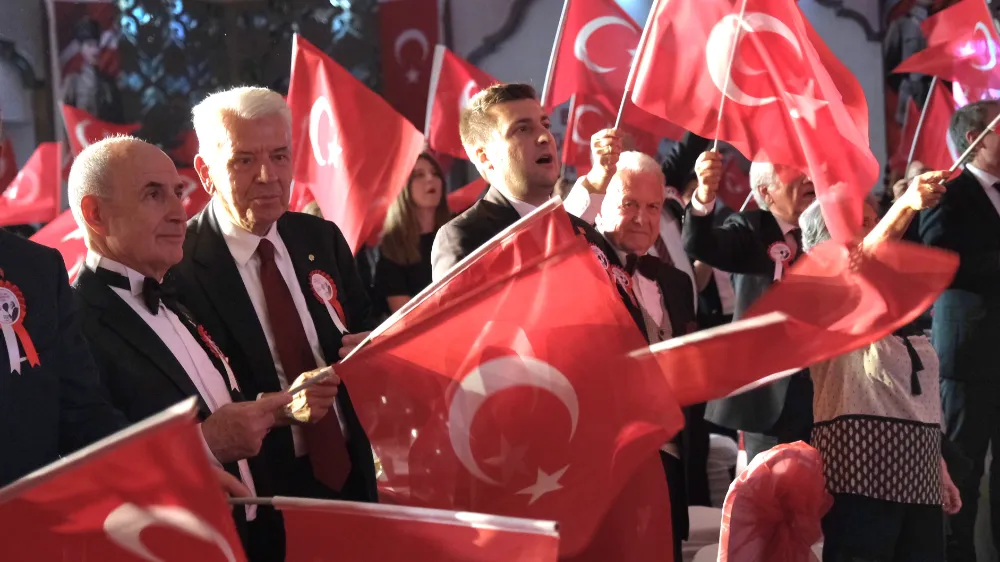 Cumhuriyet Balosu’nda 101. yıl coşkusu zirve yaptı