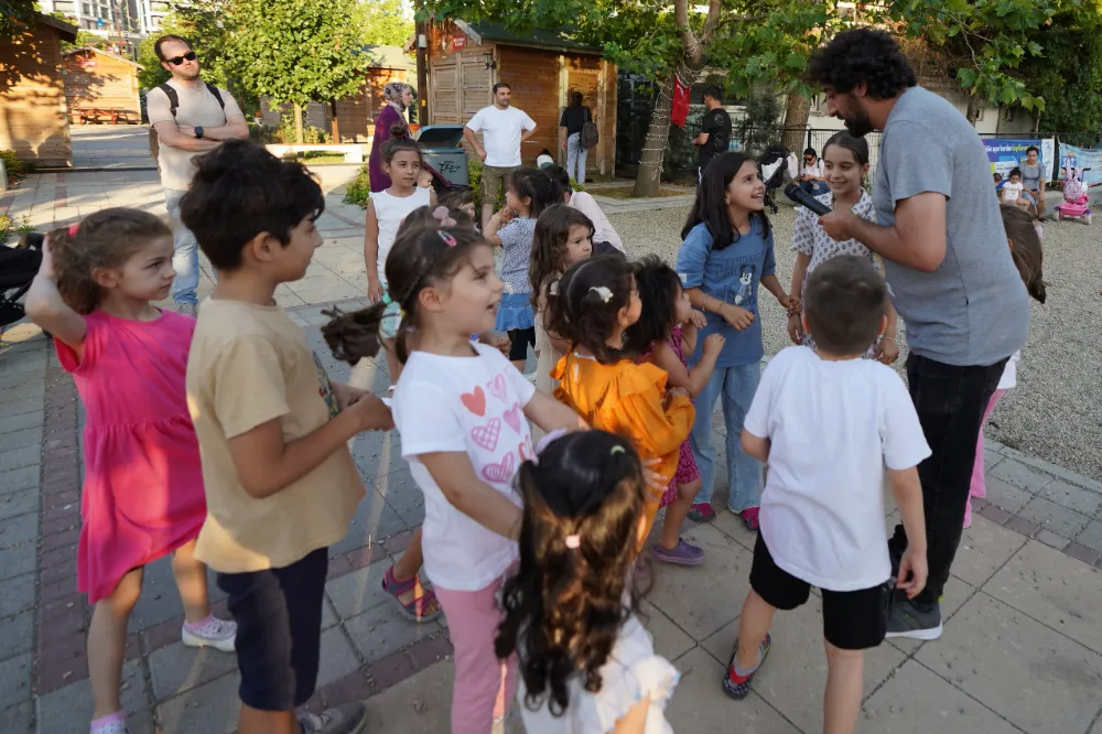 YAŞAM VADİSİ’NDE ÇOCUKLARI GÜLÜMSETEN ETKİNLİKLER