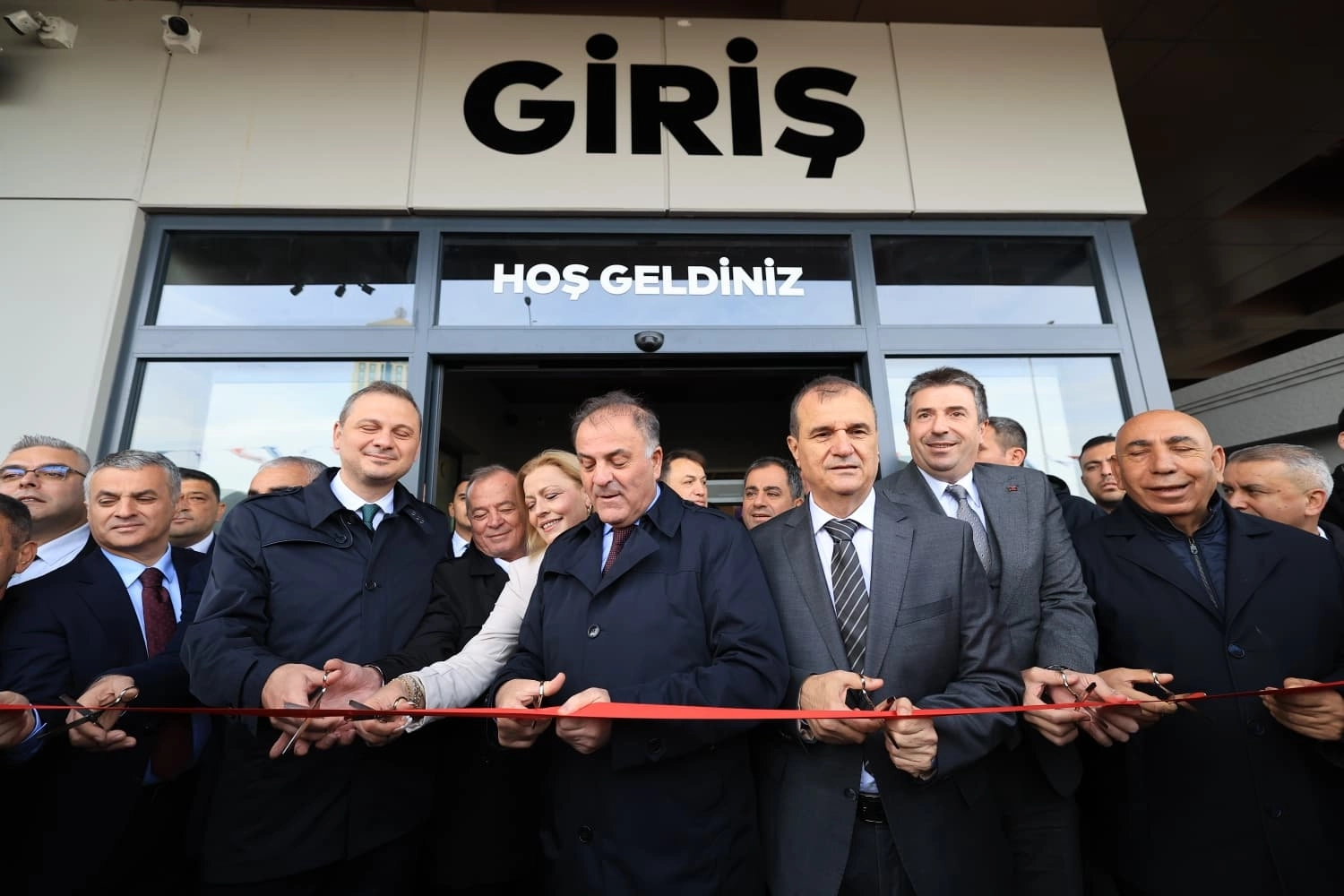 Büyükçekmece cep otogarı hizmete girdi