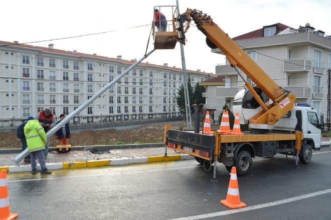 BEYLİKDÜZÜ KESİNTİSİZ ENERJİYE KAVUŞTU