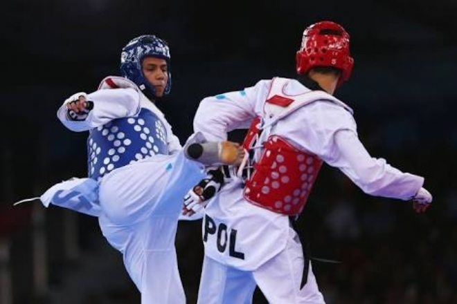 TAEKWONDO ŞAMPİYONASI ÇERKEZKÖY`DE